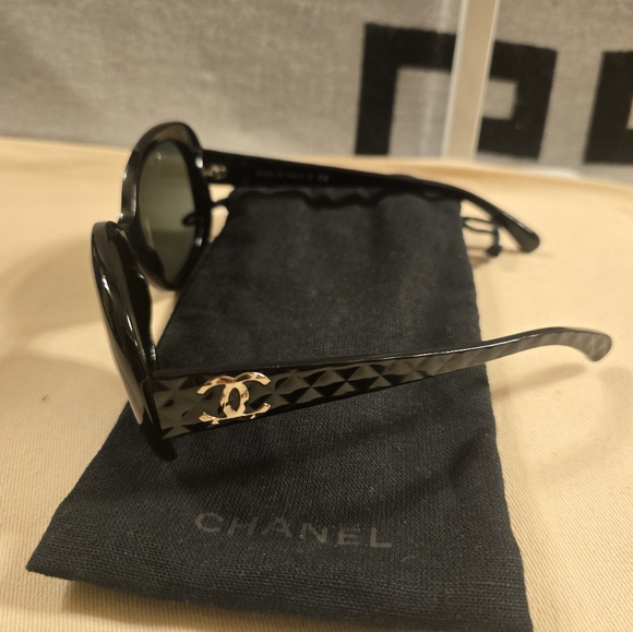 Chanel Sunglasses - Picture 5 of 7